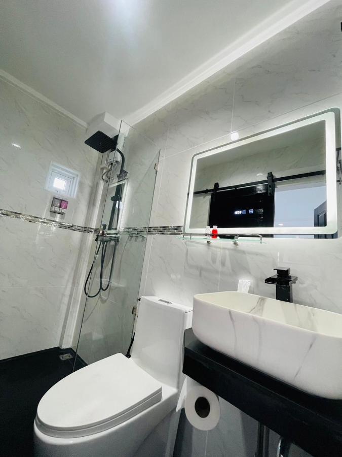 Thonglor Suites Hotel بانكوك المظهر الخارجي الصورة