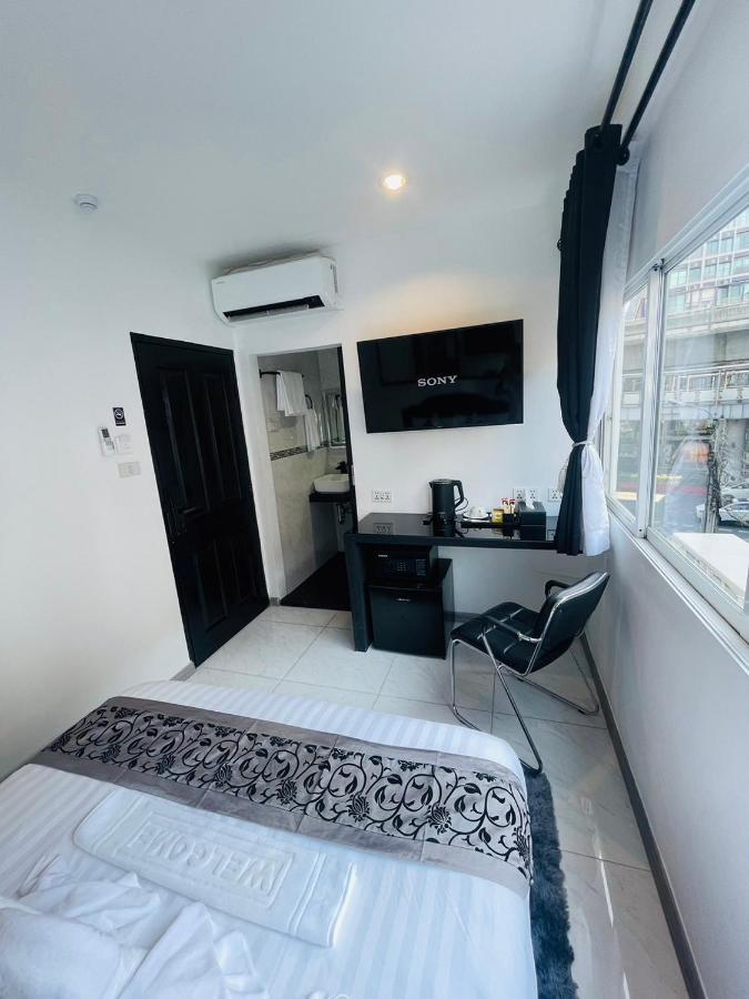 Thonglor Suites Hotel بانكوك المظهر الخارجي الصورة
