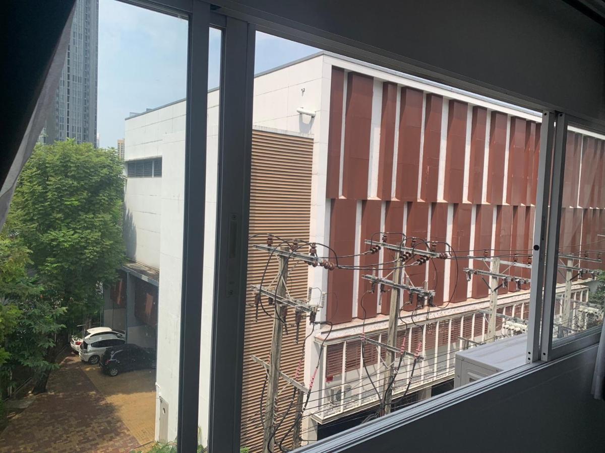 Thonglor Suites Hotel بانكوك المظهر الخارجي الصورة