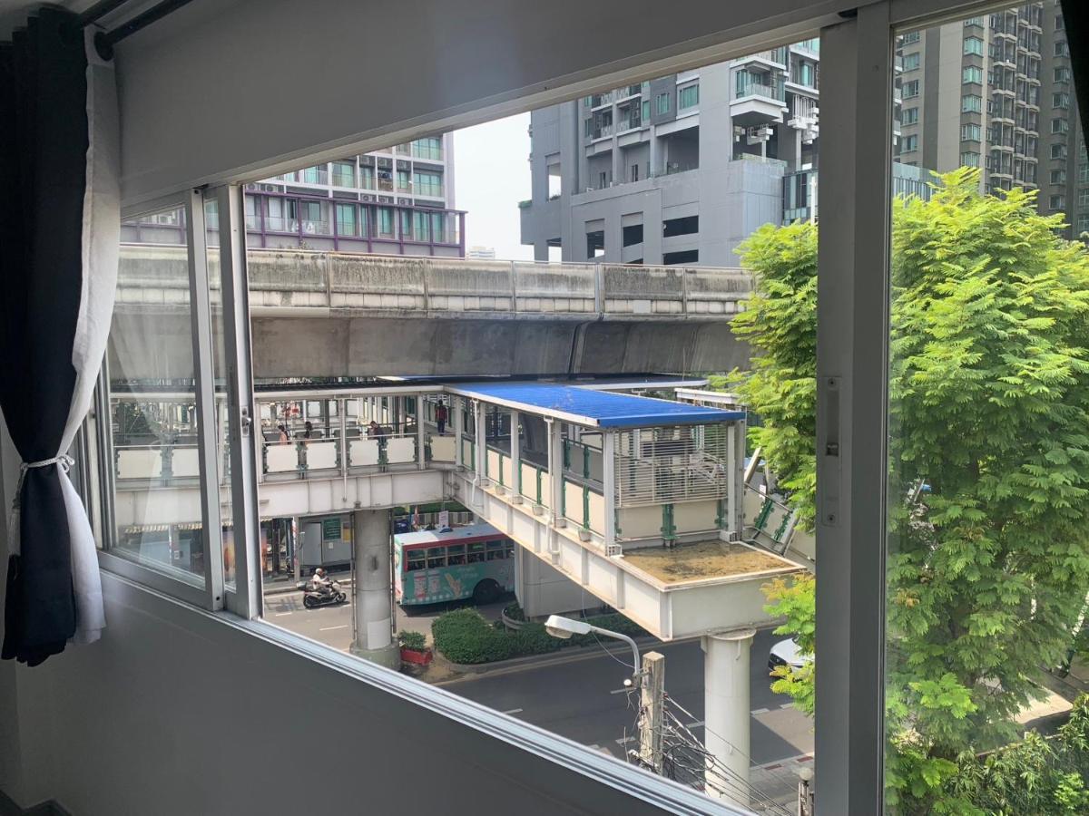 Thonglor Suites Hotel بانكوك المظهر الخارجي الصورة